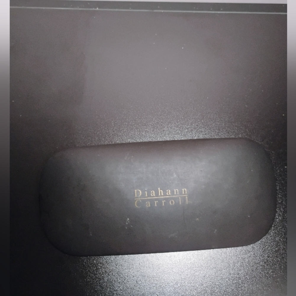 Diahann Carroll Eyeglasses Case - Picture 6 of 6
